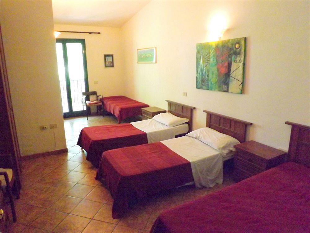 Hotel Antico Residence Roma Monterosi Exterior foto