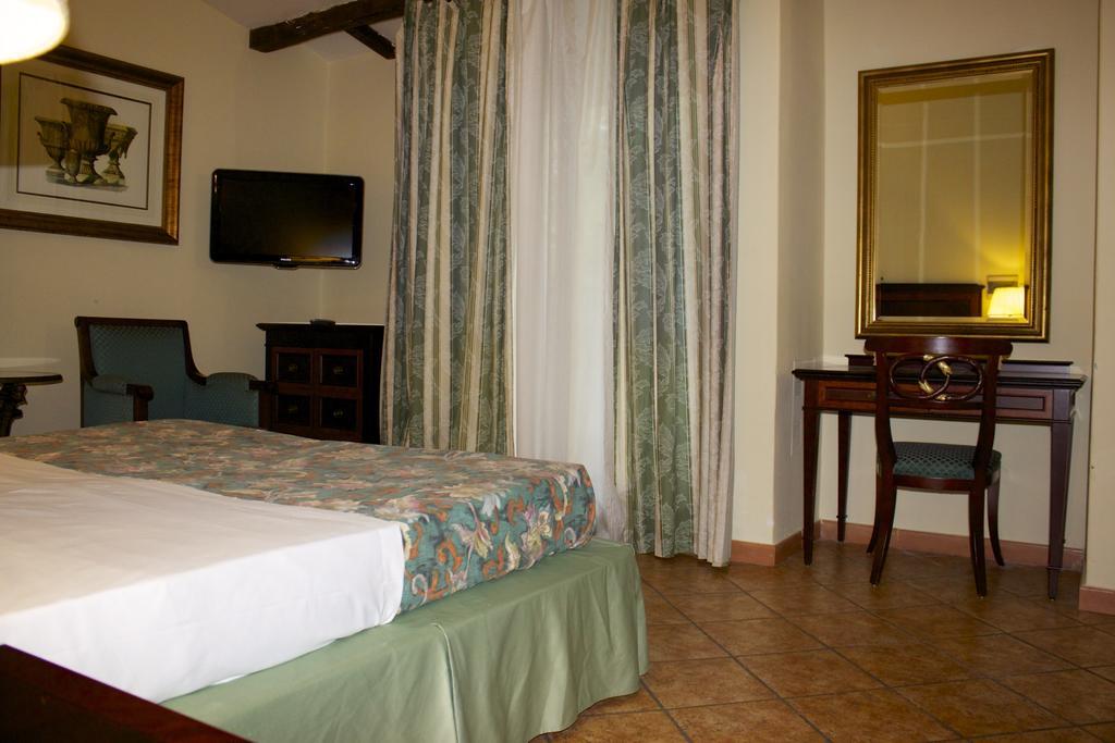 Hotel Antico Residence Roma Monterosi Exterior foto